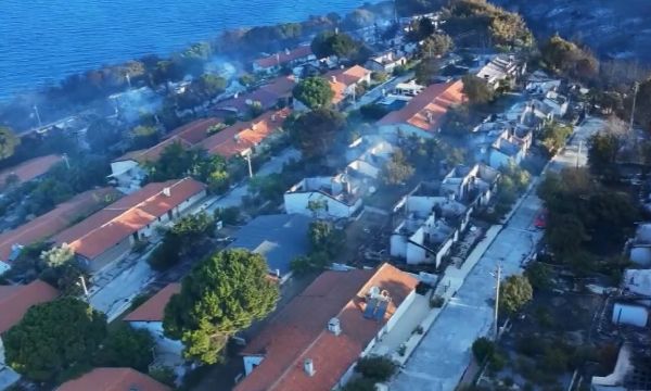 Seferihisar'da yangın hasarı büyük!